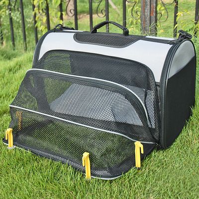 Freedom Carrying Case with Side Extension /small pets-L 50 x W 29 cm (without extension) / 54 cm (with extension) x H 32 cm